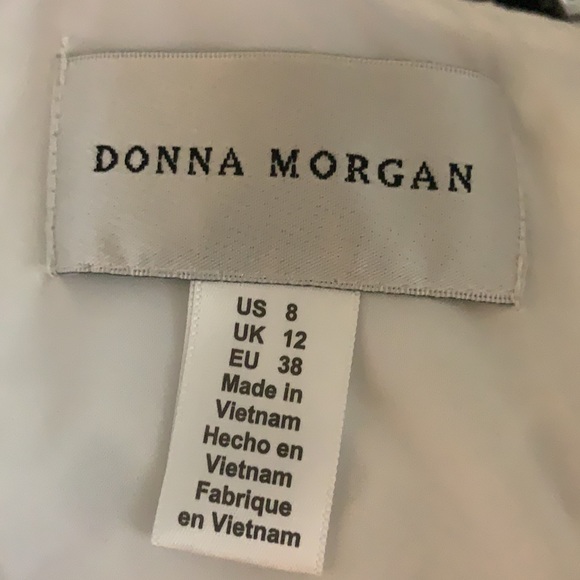 Dress - Picture 5 of 6